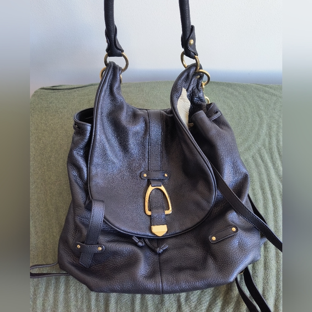 G.I.L.I Leather handbag backpack